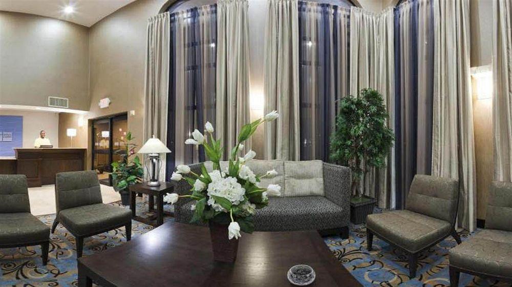 Holiday Inn Express Houston North-1960 Champions Area Louetta Екстериор снимка