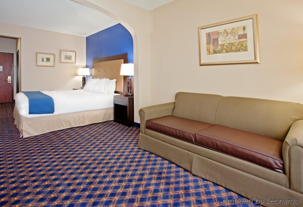 Holiday Inn Express Houston North-1960 Champions Area Louetta Екстериор снимка