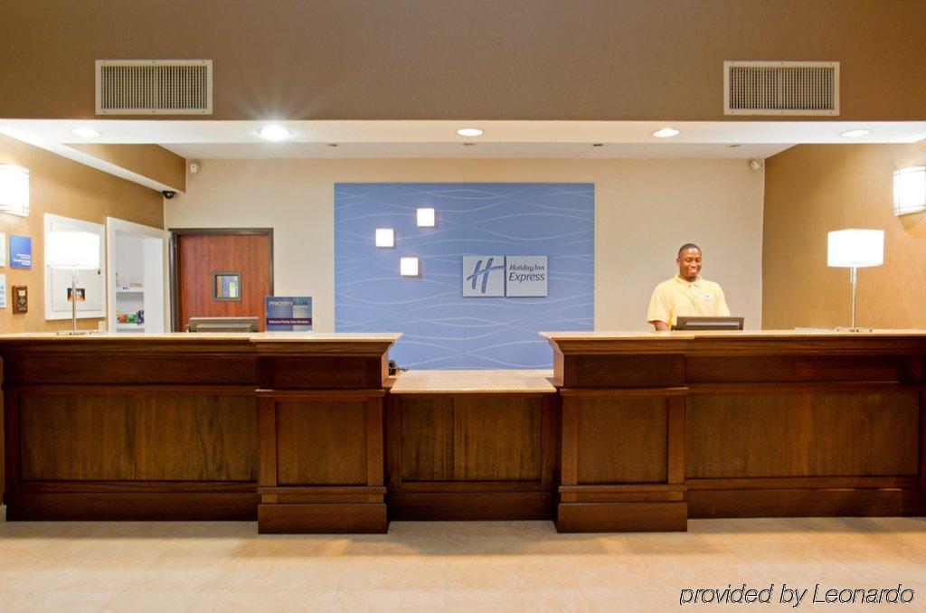Holiday Inn Express Houston North-1960 Champions Area Louetta Екстериор снимка
