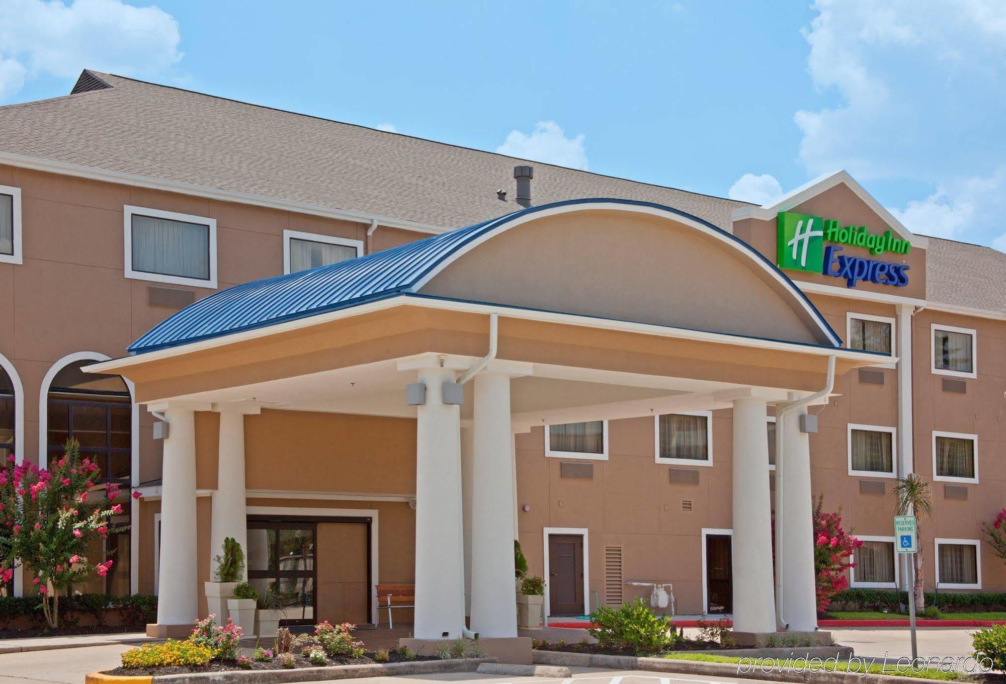 Holiday Inn Express Houston North-1960 Champions Area Louetta Екстериор снимка