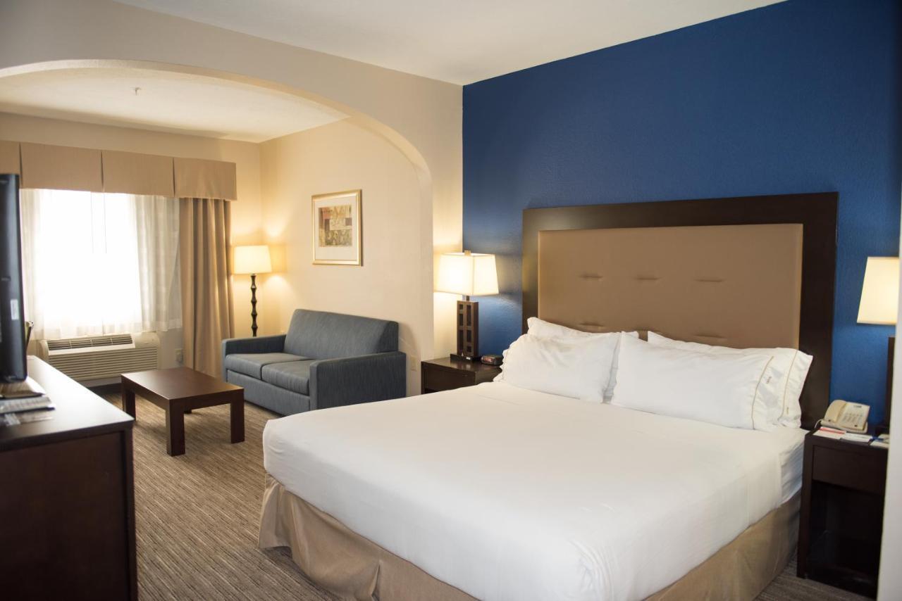 Holiday Inn Express Houston North-1960 Champions Area Louetta Екстериор снимка