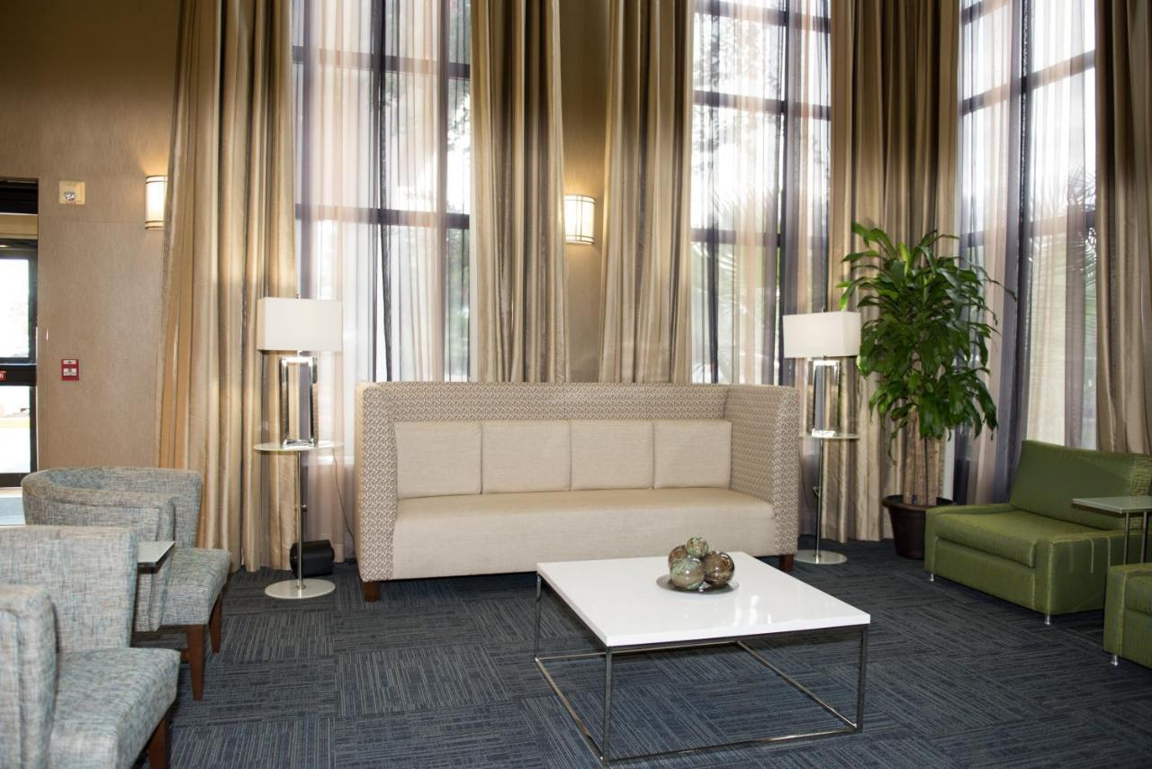 Holiday Inn Express Houston North-1960 Champions Area Louetta Екстериор снимка
