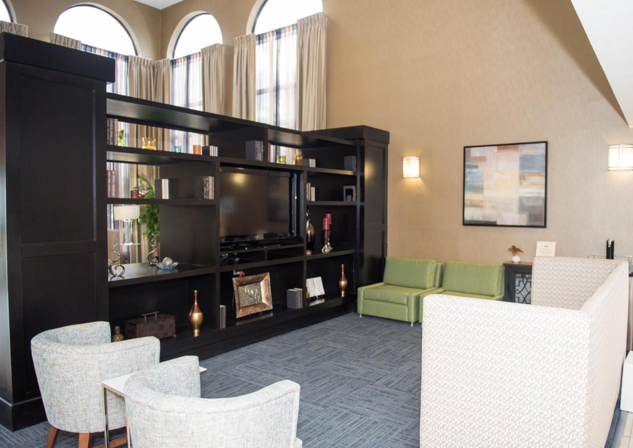 Holiday Inn Express Houston North-1960 Champions Area Louetta Екстериор снимка